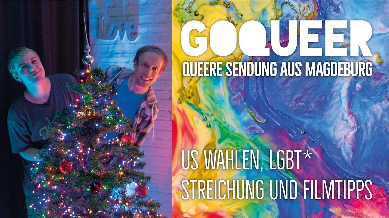 Zwei Personen mit einem leuchtenden Weihnachtsbaum und bunte abstrakte Kunst mit dem Text "GOQUEER - Queere Sendung aus Magdeburg".
